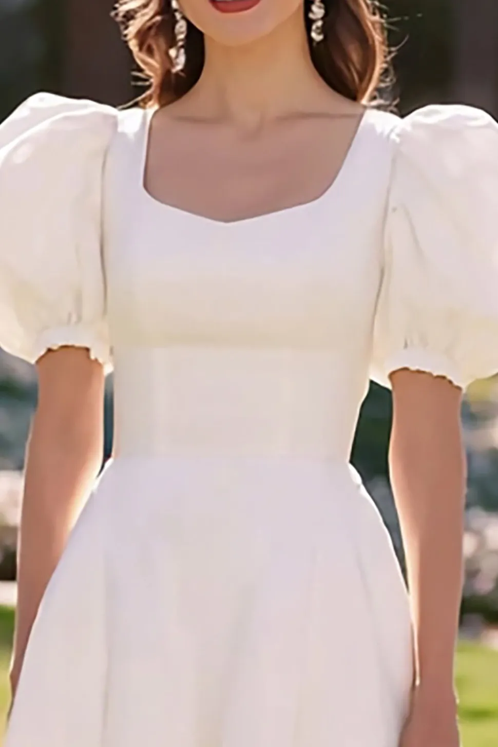 Vestido de noivado branco A Line Satin Midi com mangas puff
