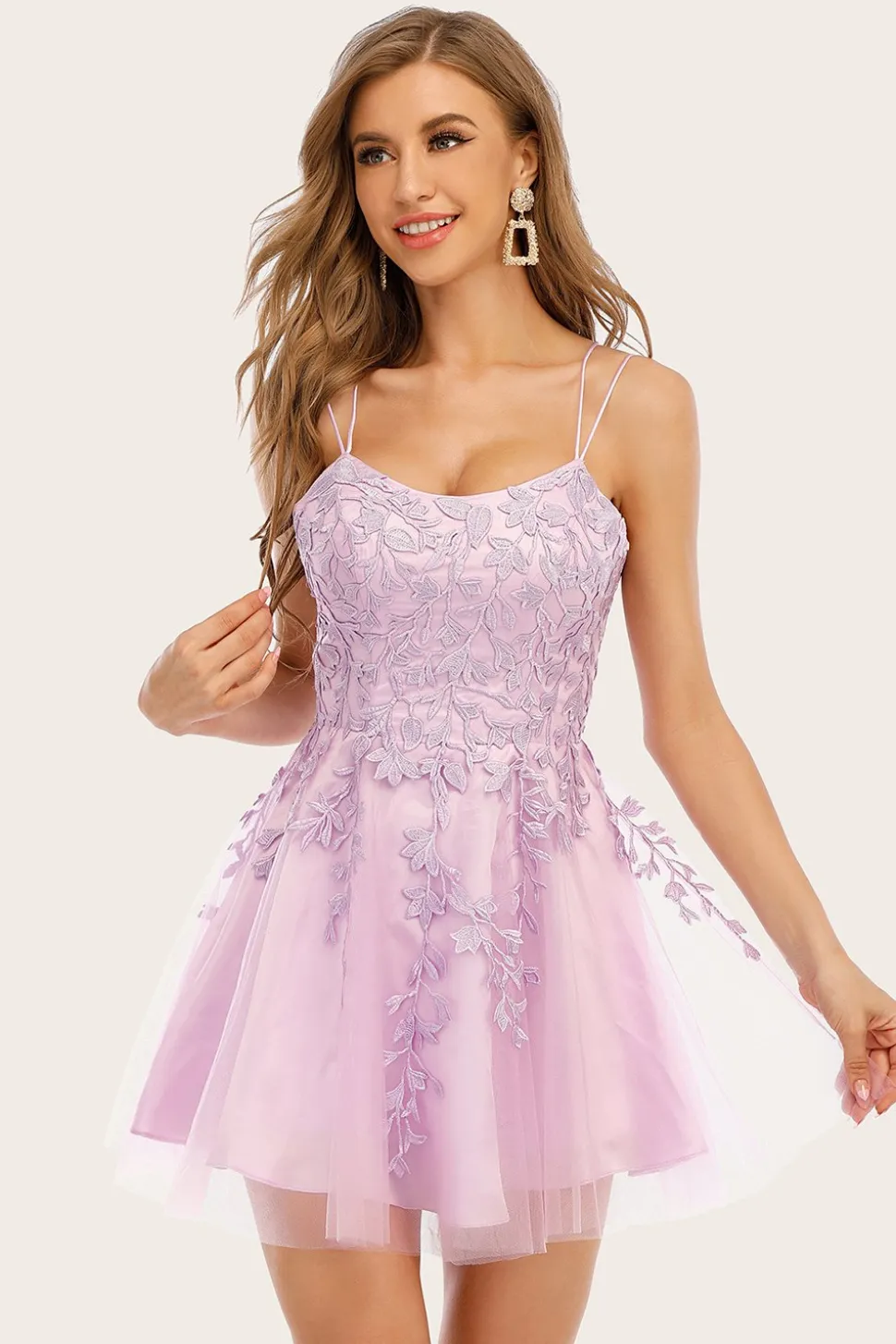 Vestido de regresso a casa de spaghetti cor-de-rosa