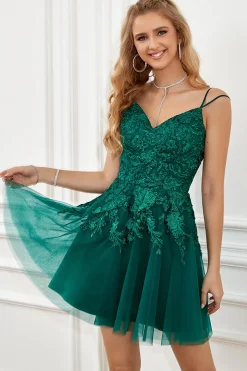 Vestido de regresso a casa de renda verde escuro