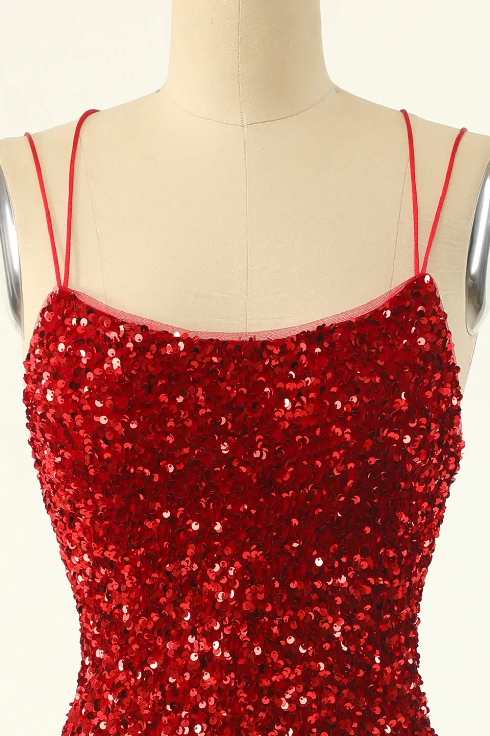 Vestido de regresso a casa de lantejoulas vermelhas apertado