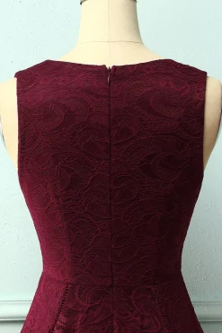 Vestido de Renda Assimétrico Borgonha