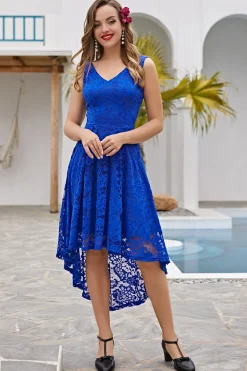 Vestido de renda assimétrica azul royal