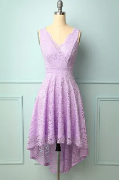Vestido de renda com decote em v de lavanda