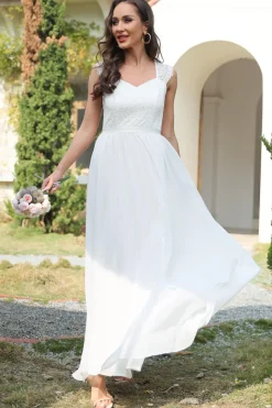 Vestido de renda comprida branca