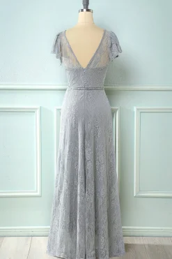 Vestido de renda comprida de champanhe