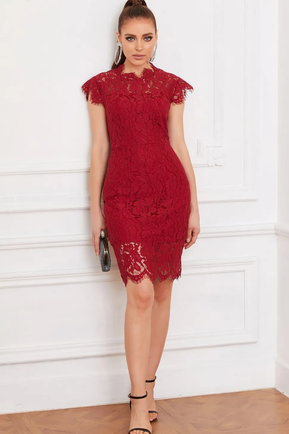 Vestido de renda de bodycon vermelho