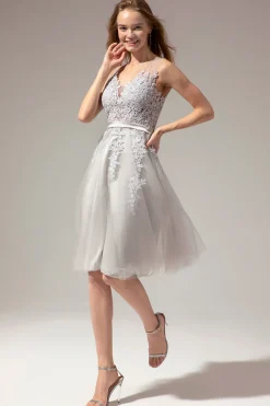 Vestido de renda prateado