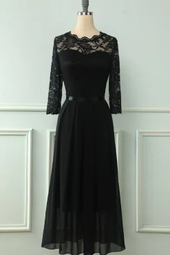 Vestido de renda traseira com mangas compridas
