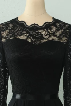 Vestido de renda traseira com mangas compridas