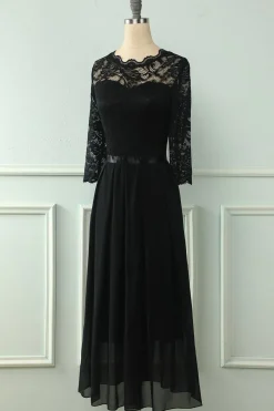 Vestido de renda traseira com mangas compridas