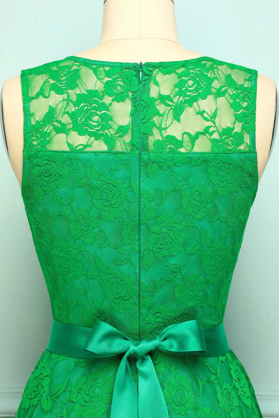 Vestido de renda verde
