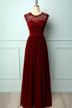 Vestido de renda vermelho escuro formal