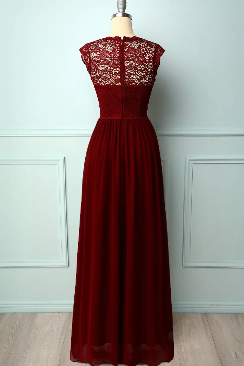 Vestido de renda vermelho escuro formal