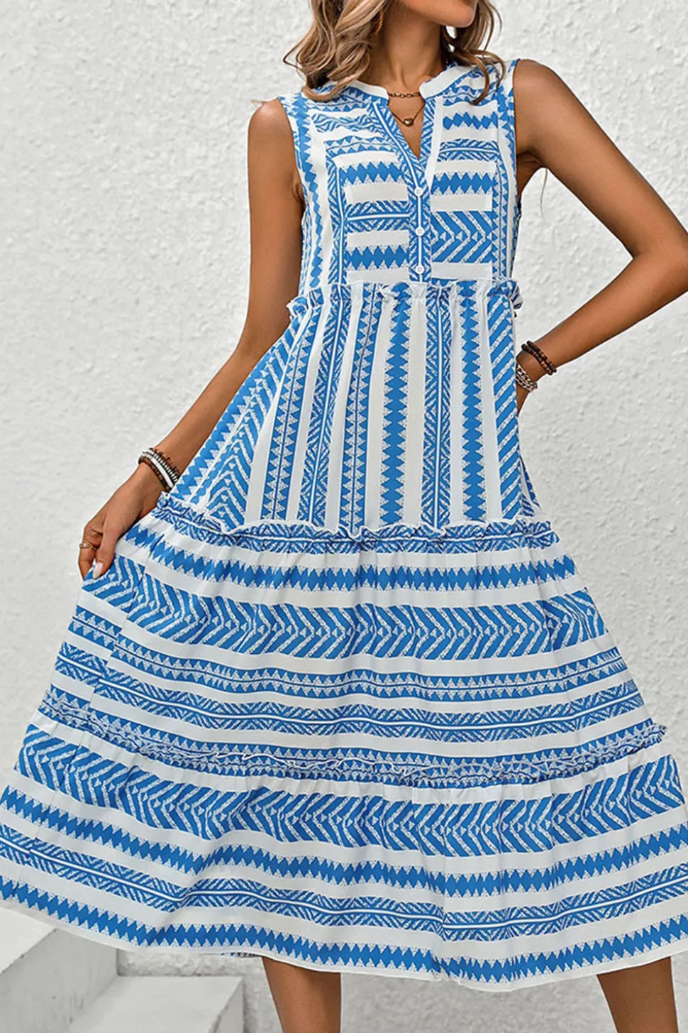 Vestido de Verão Azul Branco Midi Linha-A Decote em V
