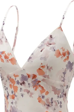 Vestido de verão de impressão de flor roxa branca