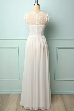 Vestido formal de renda branca