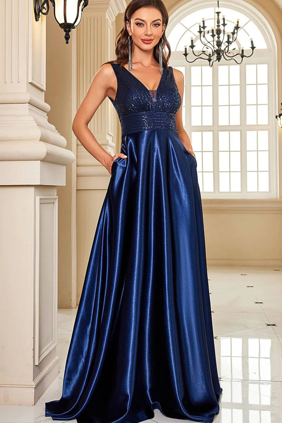 Vestido formal Navy Satin A-Line com Sequins