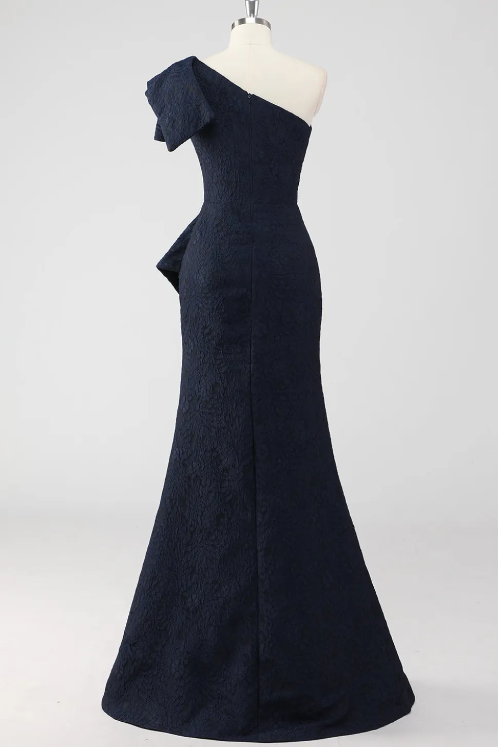 Vestido formal sereia com babados e um ombro azul marinho com fenda