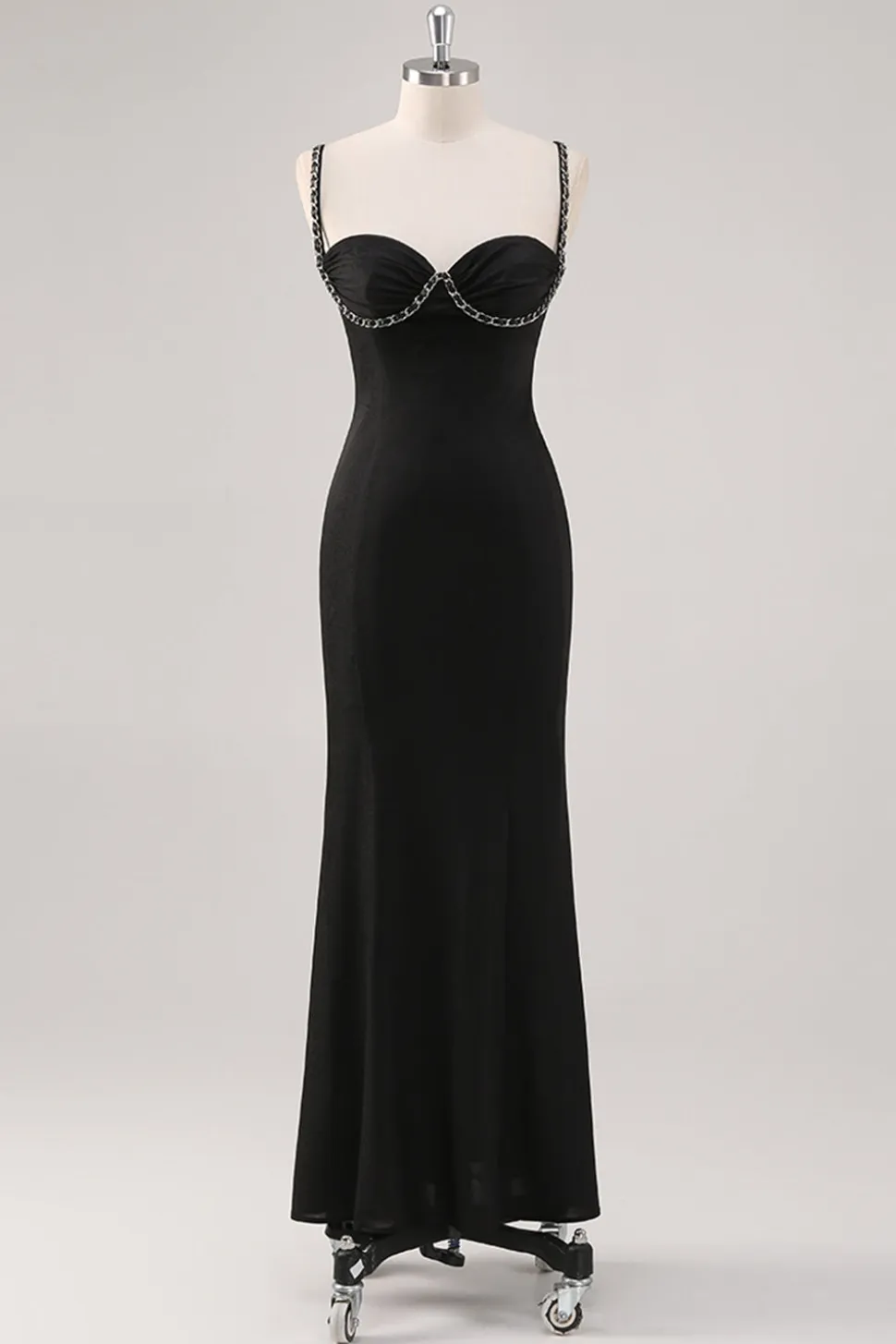 Vestido formal simples de alças de espaguete preto