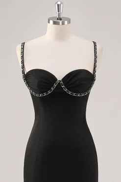 Vestido formal simples de alças de espaguete preto