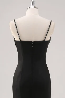 Vestido formal simples de alças de espaguete preto