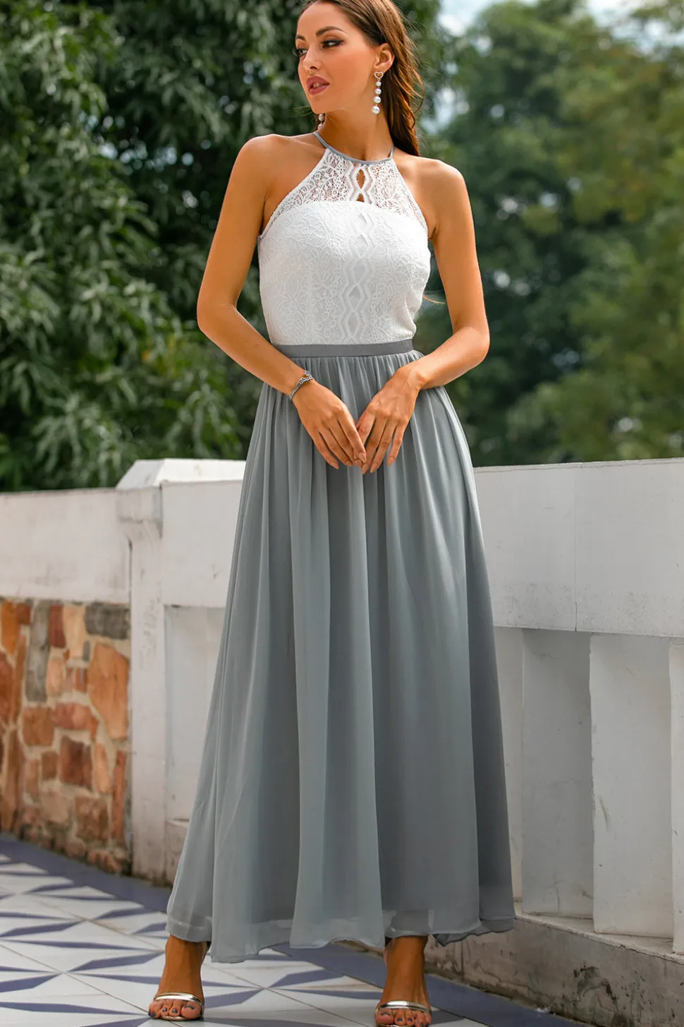 Vestido Longo Cinza Costas Abertas