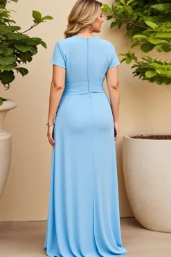 Vestido Mae Noiva com Mangas Curtas Céu Azul Decote em V Chiffon Tamanhos Grandes