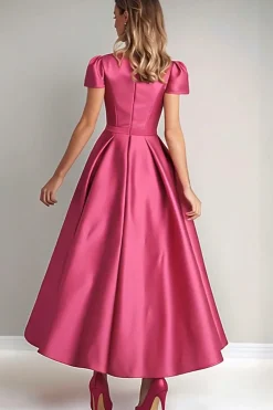 Vestido Mae Noiva com Mangas Curtas Fúcsia Linha-A Midi Cetim