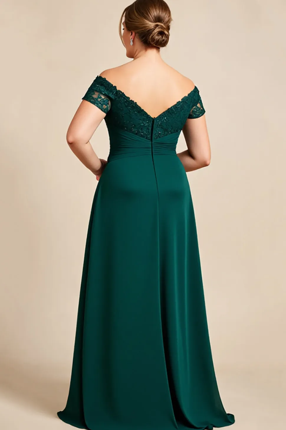 Vestido Mae Noiva com Renda Pinheiro Fora do Ombro Bainha Chiffon Tamanhos Grandes Longo