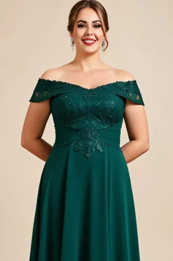 Vestido Mae Noiva com Renda Pinheiro Fora do Ombro Bainha Chiffon Tamanhos Grandes Longo