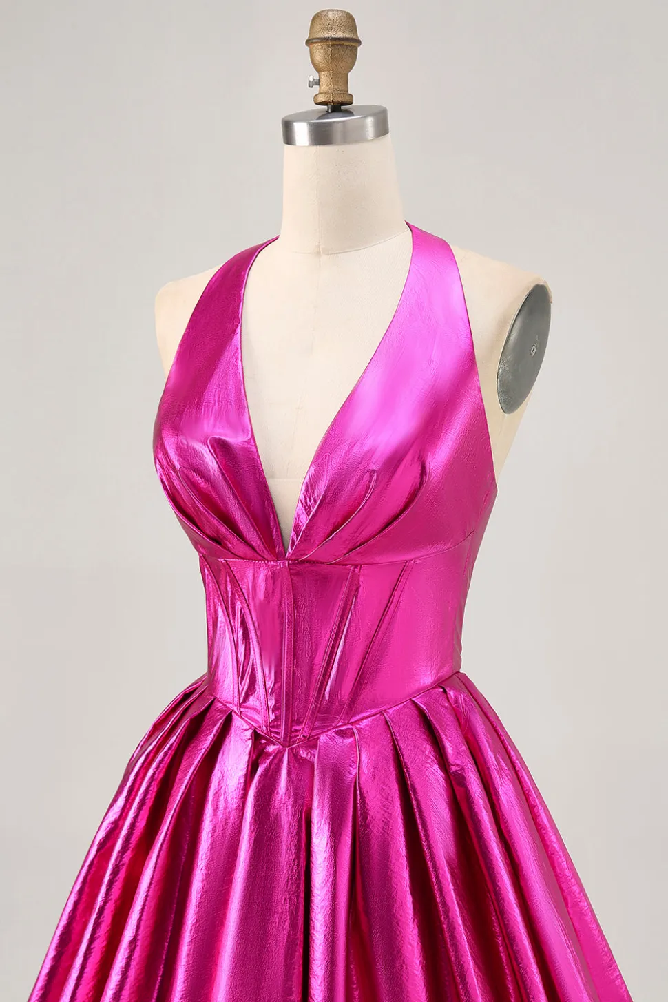 Vestido metálico Fuchsia Halter plissado Homecoming