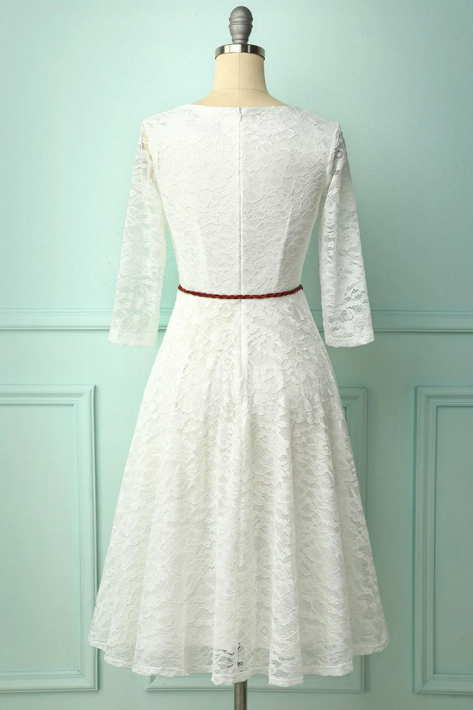 Vestido Midi de Renda Branca