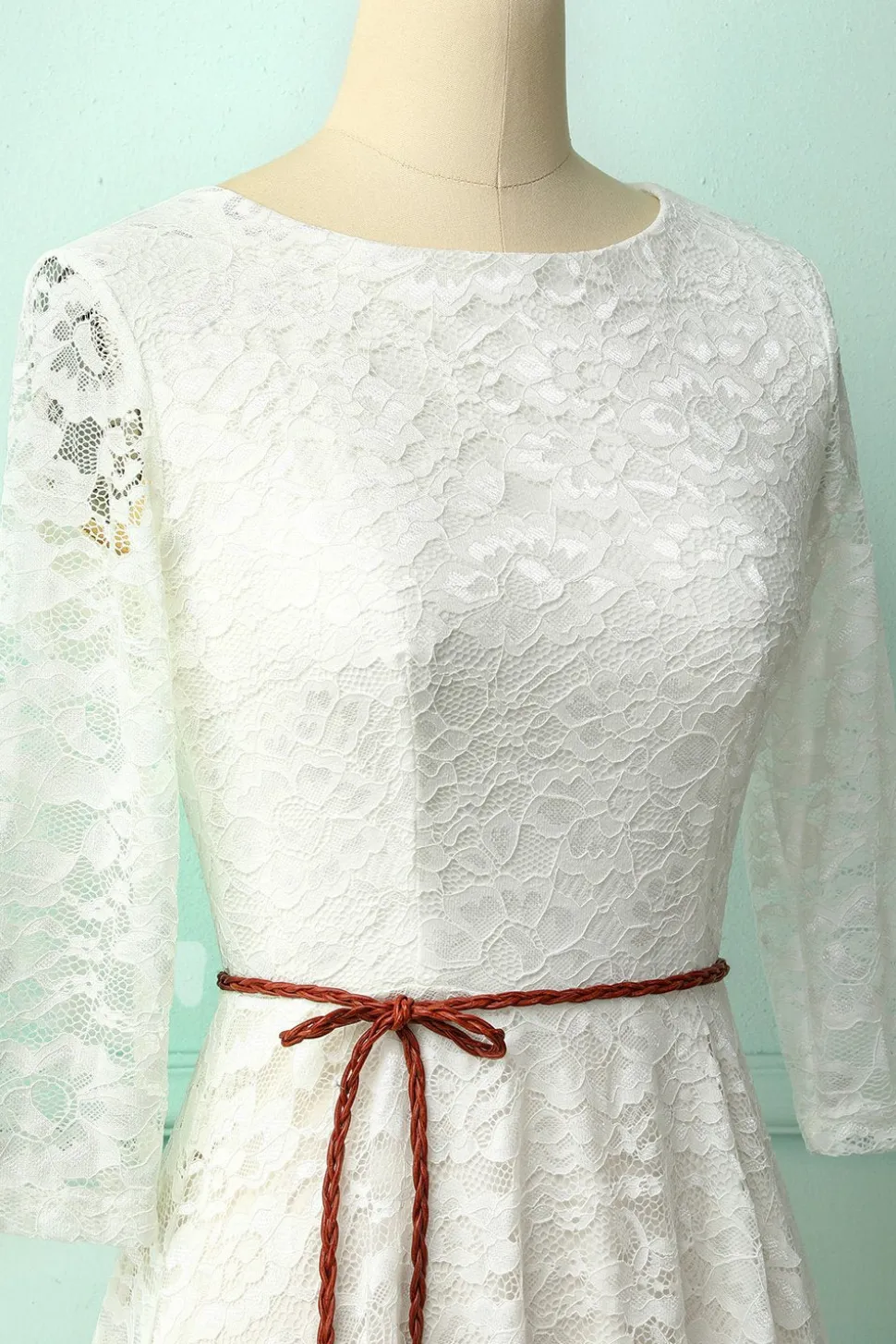 Vestido Midi de Renda Branca