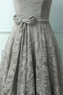 Vestido Midi de Renda Cinza