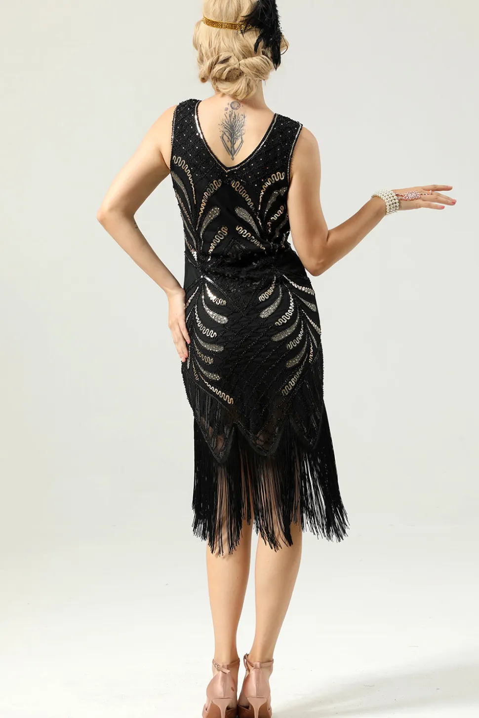 Vestido preto de lantejoulas da década de 1920