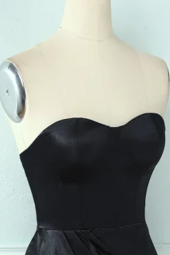 Vestido preto sem alças
