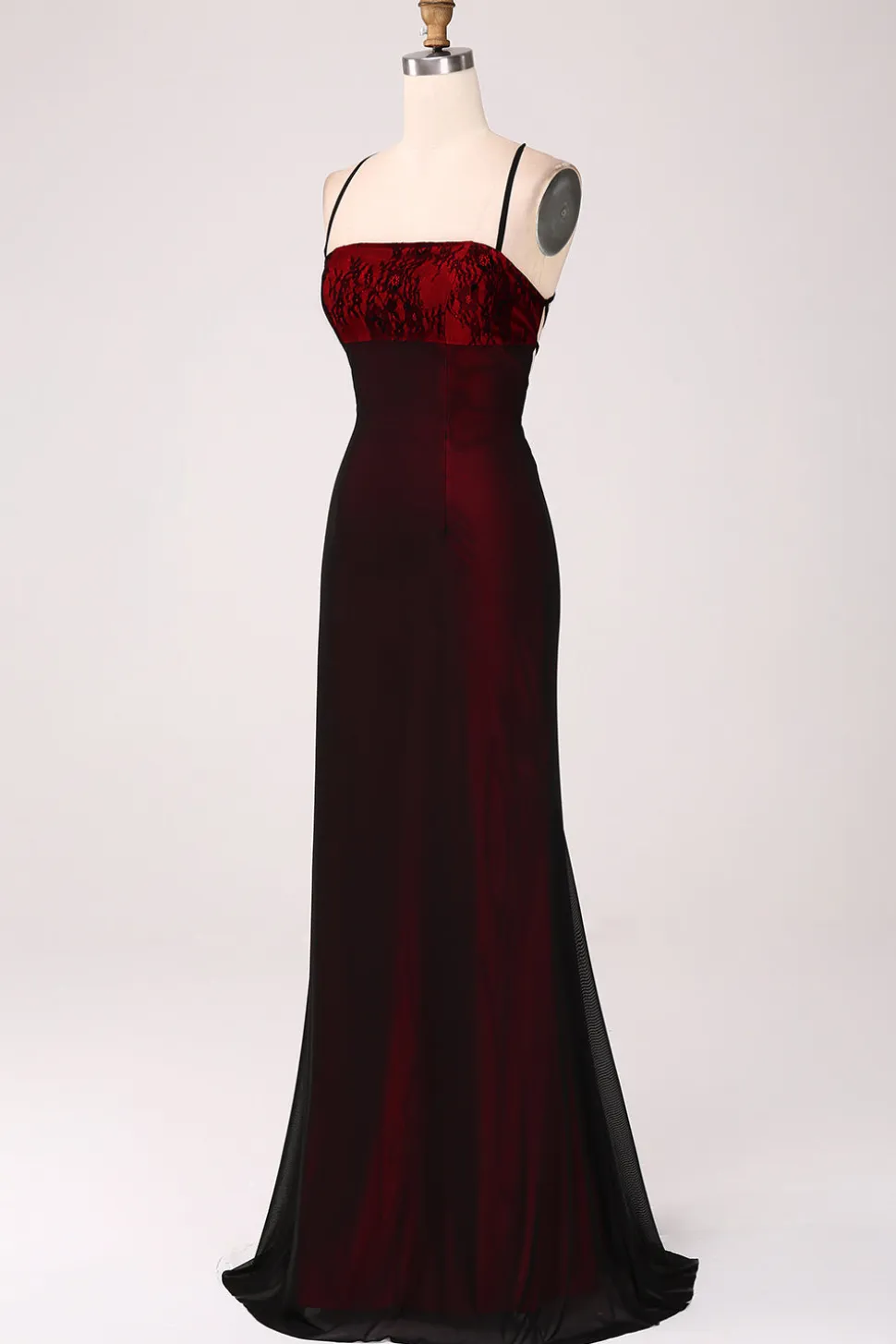 Vestido preto vermelho da bainha da dama de honra com renda-up para trás