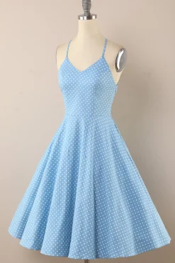 Vestido às bolinhas vintage dos anos 1950