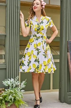 Vestido Swing Vintage com Estampa dos Anos 50