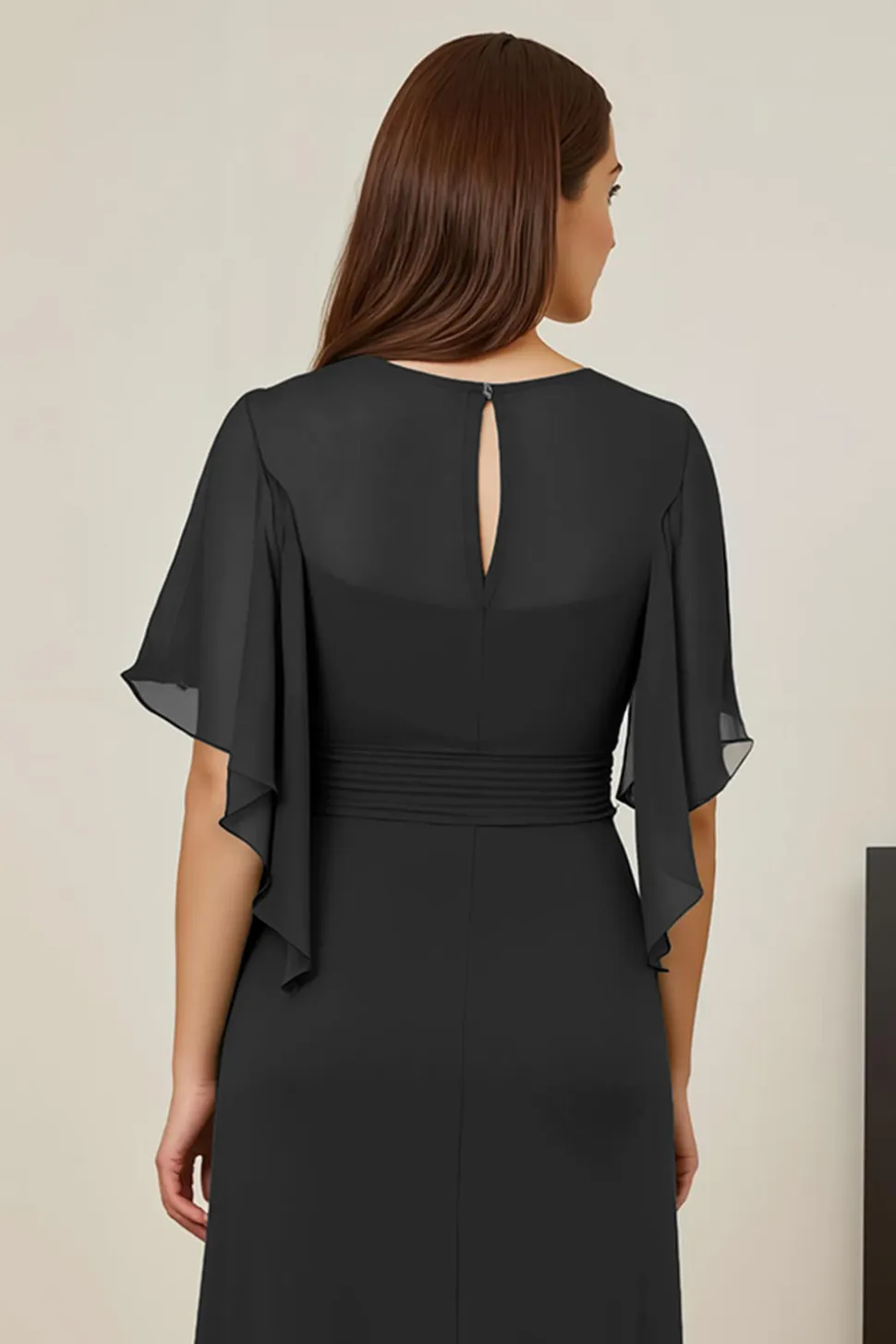 Vestido verde escuro da mãe da noiva com mangas Flutter