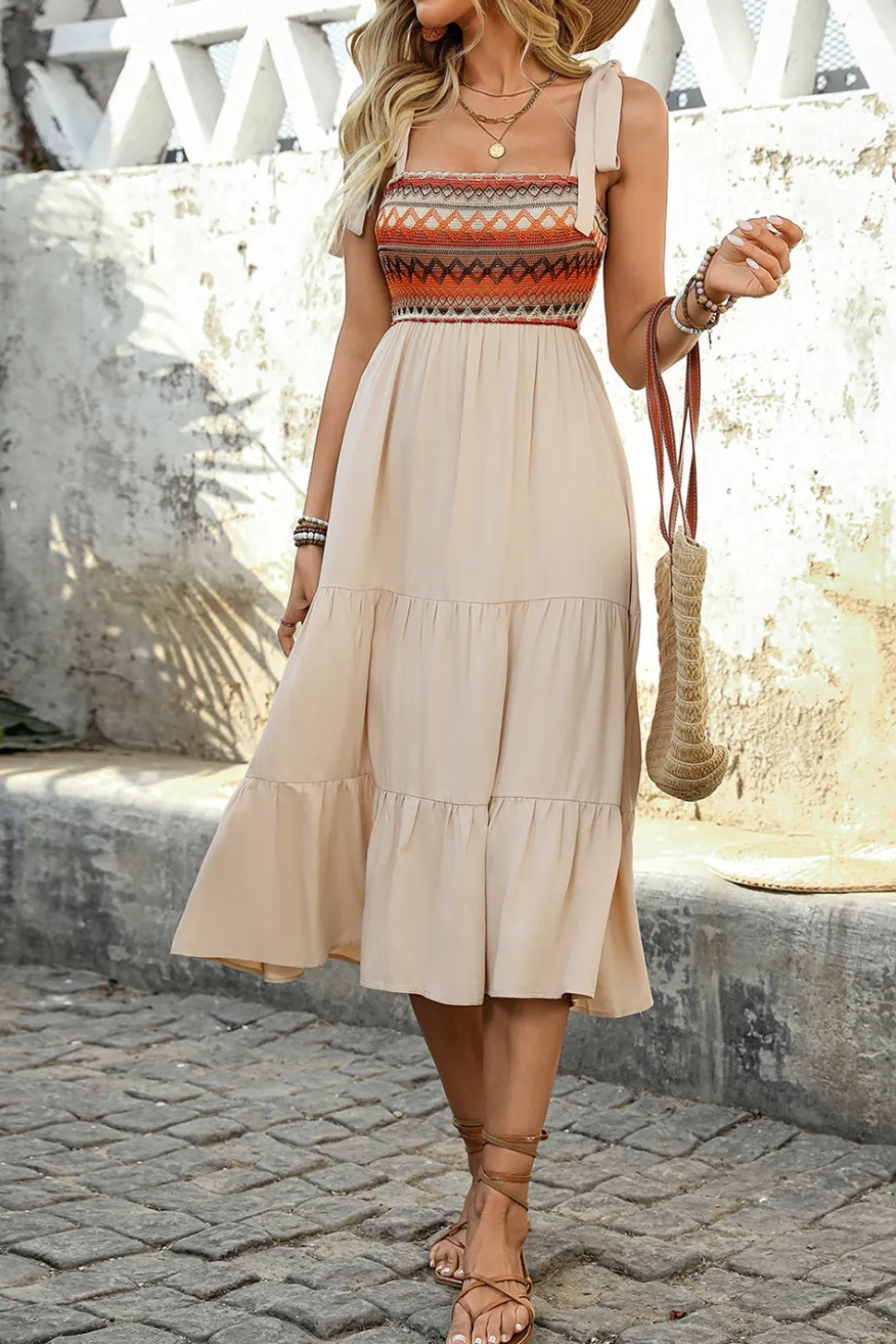 Vestido Verão com Arco Pescoço Quadrado Khaki Claro Midi Linha-A