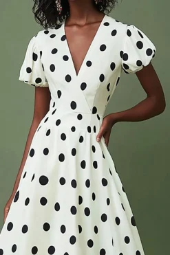 Vestido Verão Decote em V Midi Ponto Preto Branco