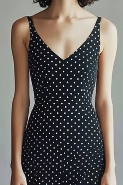 Vestido Verão Linha-A Longo Ponto Branco Preto Decote em V