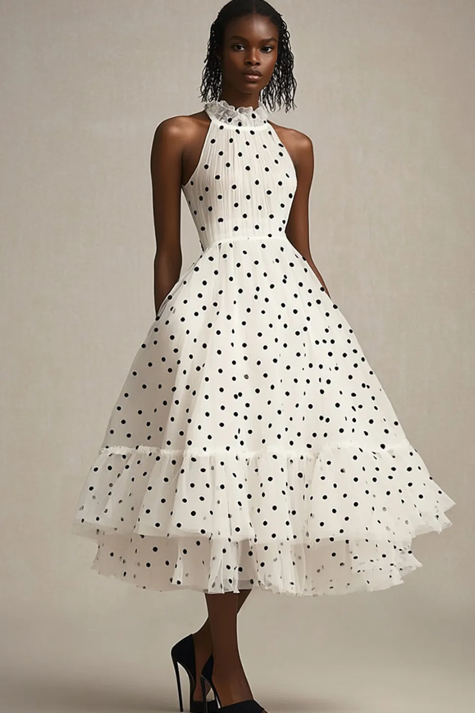 Vestido Verão Linha-A Ponto Preto Branco Midi Pescoço Alto