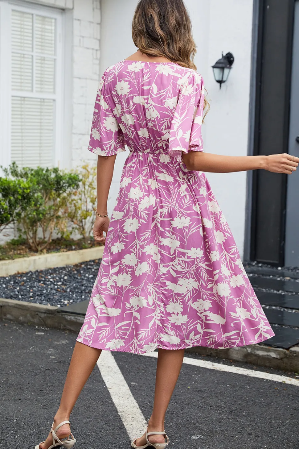 Vestido Verão Verde Decote em V Midi Mangas Curtas