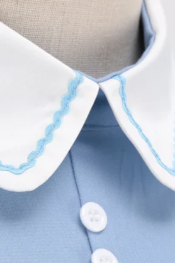 Vestido vintage azul claro dos anos 50 com mangas