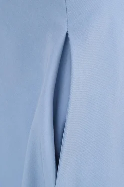 Vestido vintage azul claro dos anos 50 com mangas