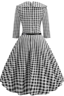 Vestido vintage de costura impresso em xadrez