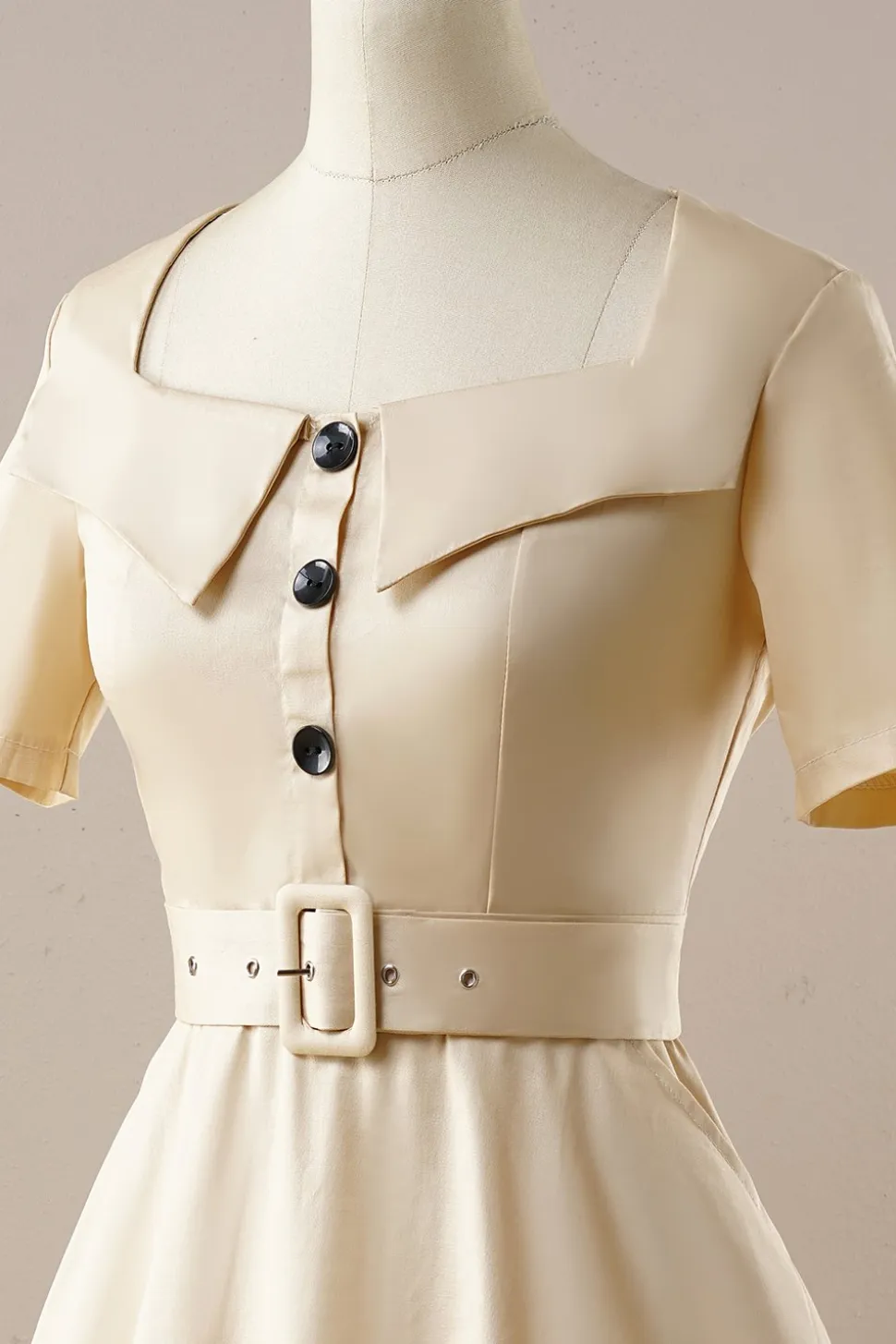 Vestido vintage de damasco square neck 1950s