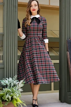 Vestido vintage vermelho e preto gingham